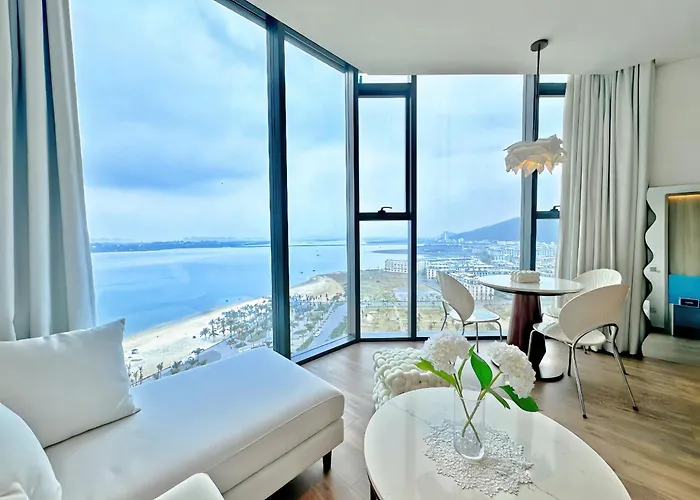 Apartment A La Carte Bay Seaside Ha Long