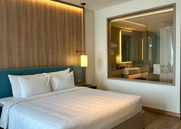Apartment A La Carte Bay Seaside Ha Long