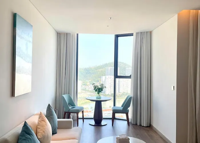 Apartment A La Carte Bay Seaside Ha Long