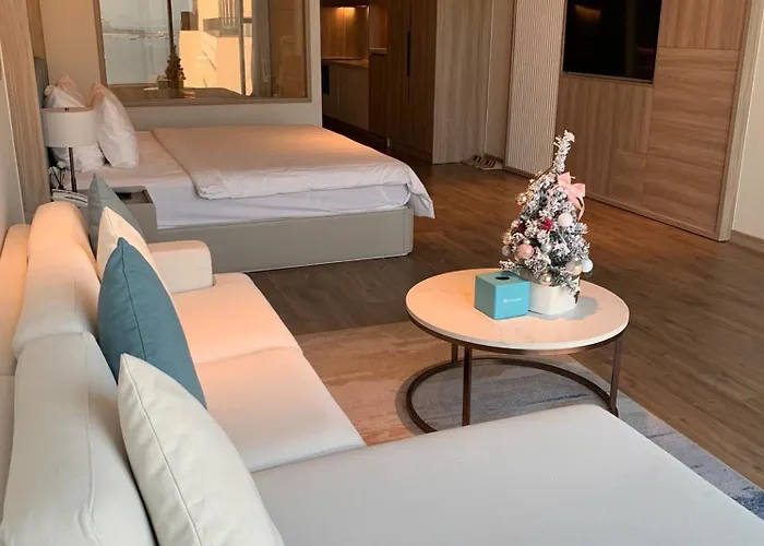 Apartment A La Carte Bay Seaside Ha Long